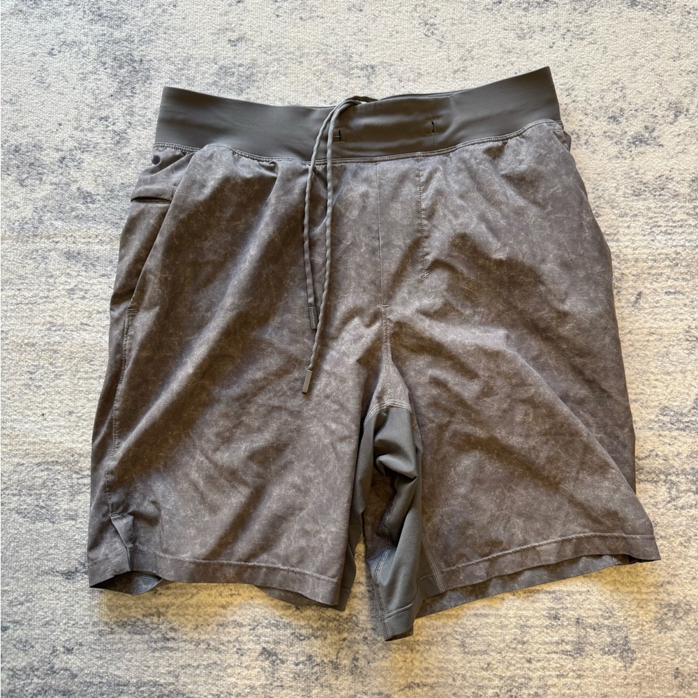 Lululemon Athletica Gray Athletic Shorts Lightweight Performance